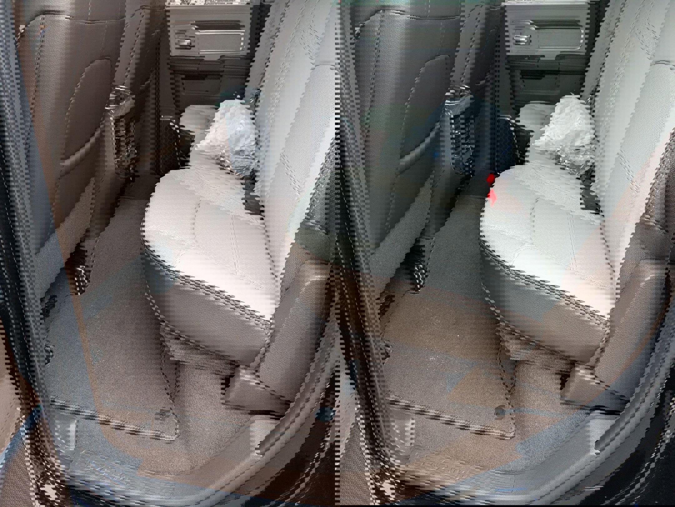 New 2026 RAM 2500 Laramie w/ Towing Technology Group image 27