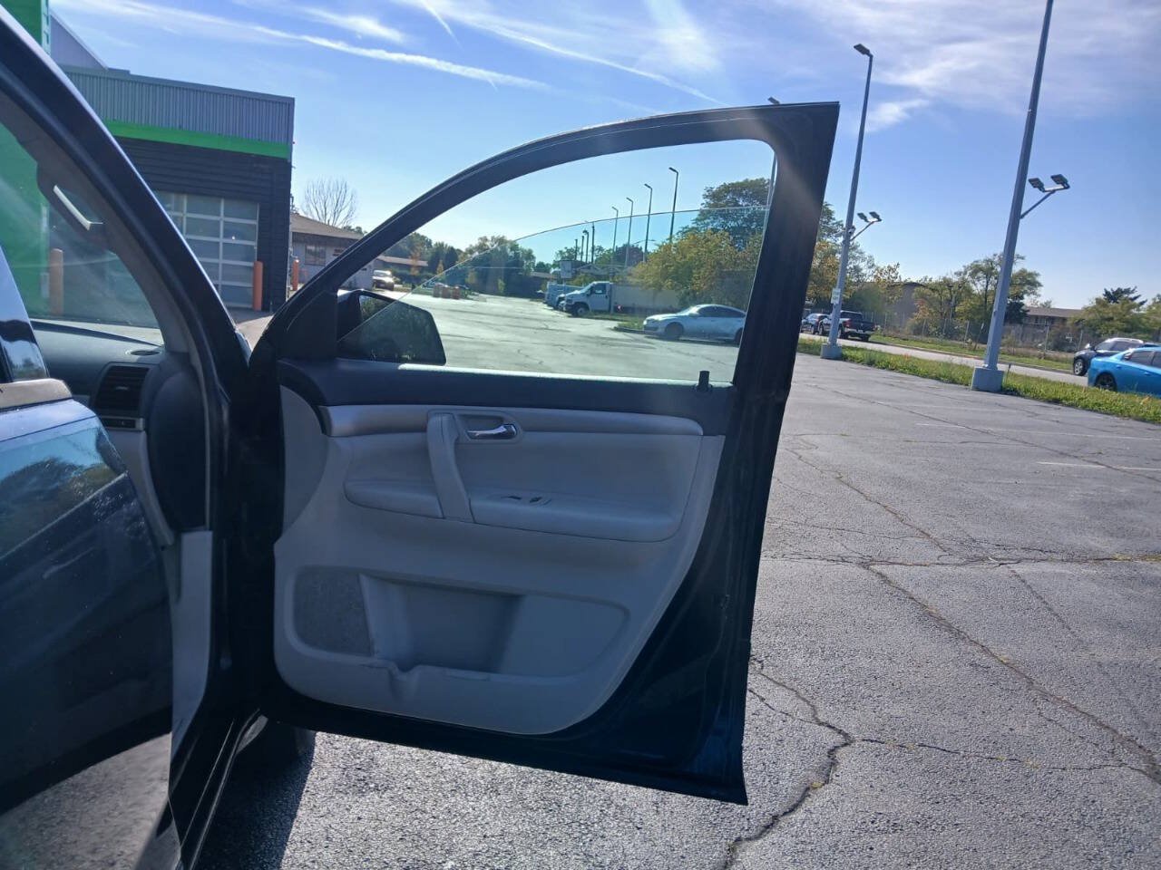 Used 2007 Saturn Outlook XE FWD image 15