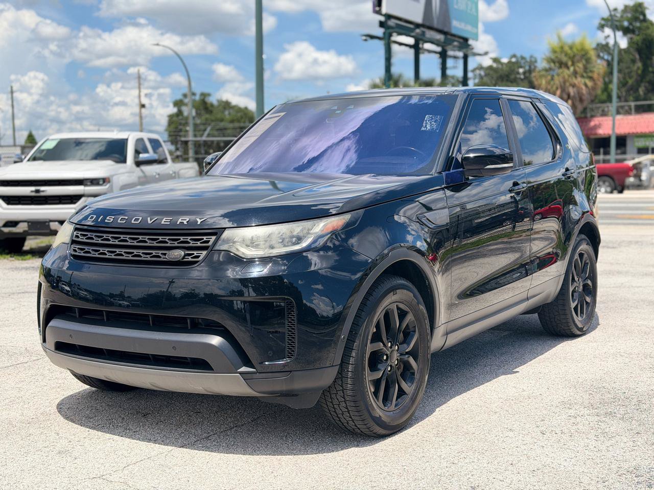 Used 2020 Land Rover Discovery SE