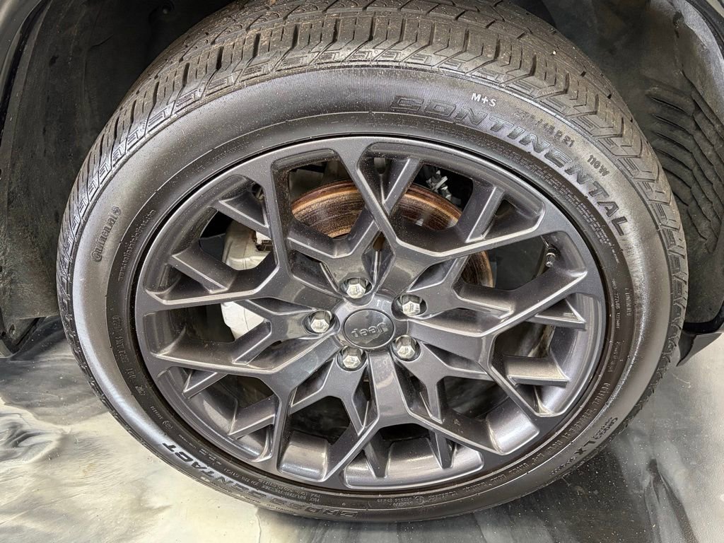 Used 2024 Jeep Grand Cherokee Summit image 22