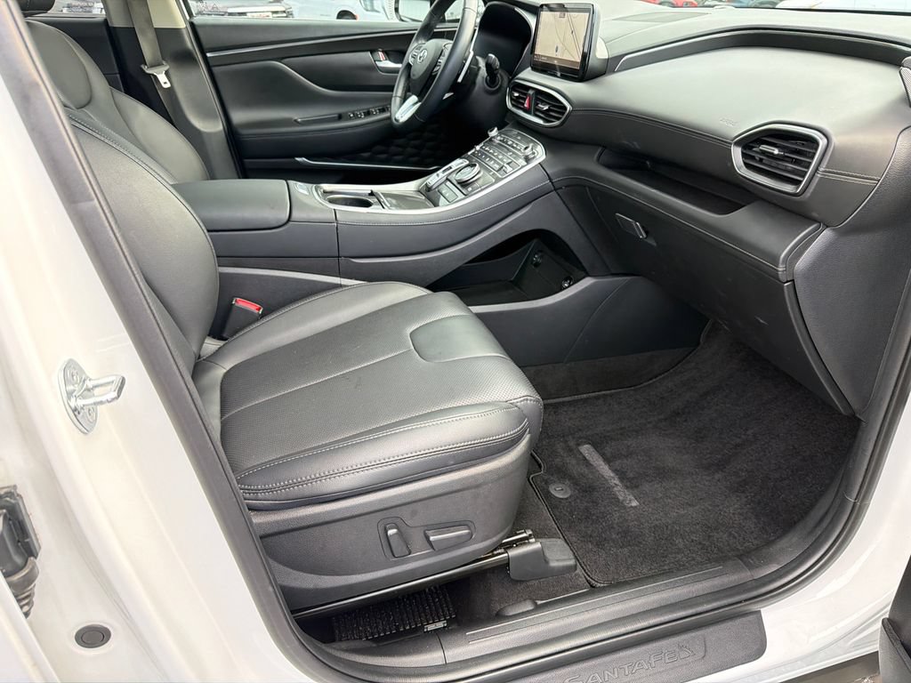 Used 2023 Hyundai Santa Fe SEL w/ Premium Package FWD image 13