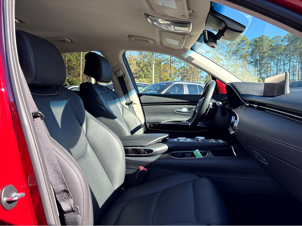 Used 2025 Genesis GV70 2.5T image 14