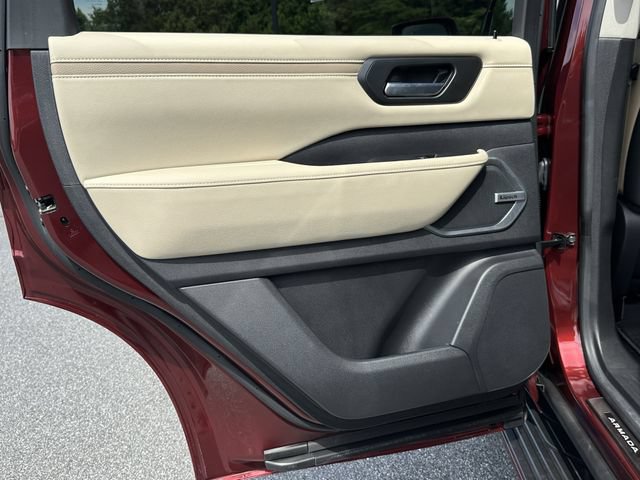 Certified 2025 Nissan Armada Platinum Reserve AWD/4WD image 24