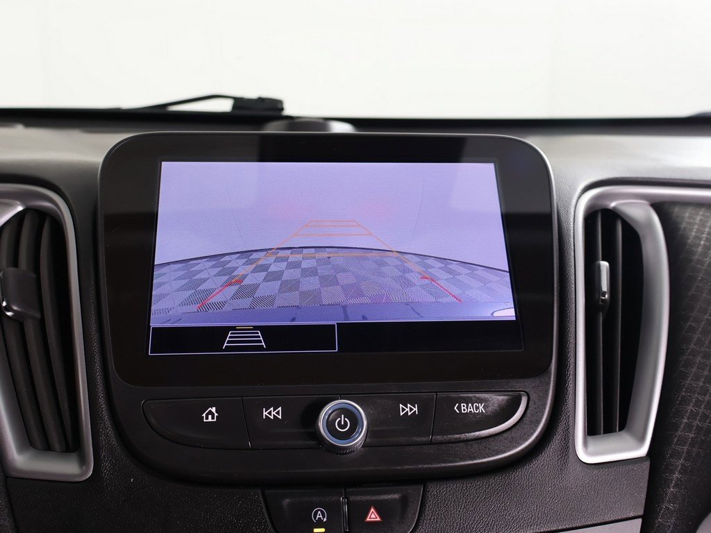 Used 2025 Chevrolet Malibu LS image 42