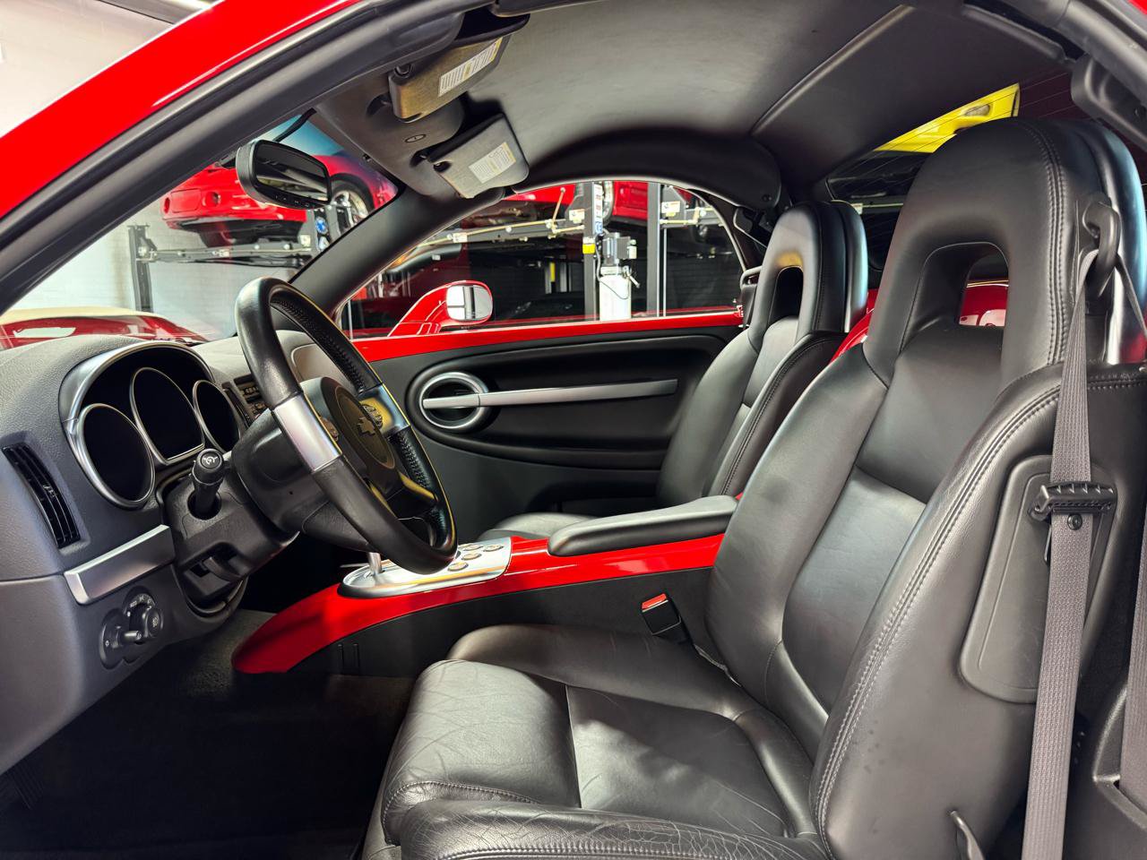 Used 2003 Chevrolet SSR w/ Preferred Equipment Group RWD image 53