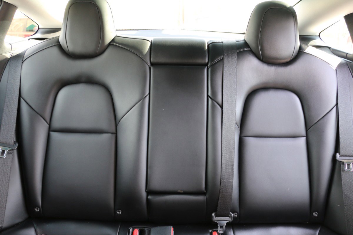 Used 2021 Tesla Model 3 Standard Range Plus image 23