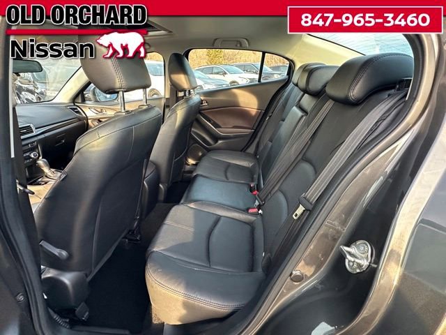 Used 2018 MAZDA MAZDA3 Grand Touring image 12