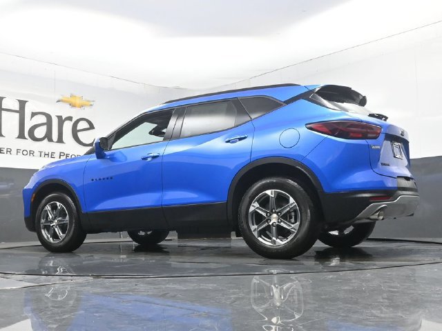 New 2026 Chevrolet Blazer LT w/ Convenience Package FWD image 33