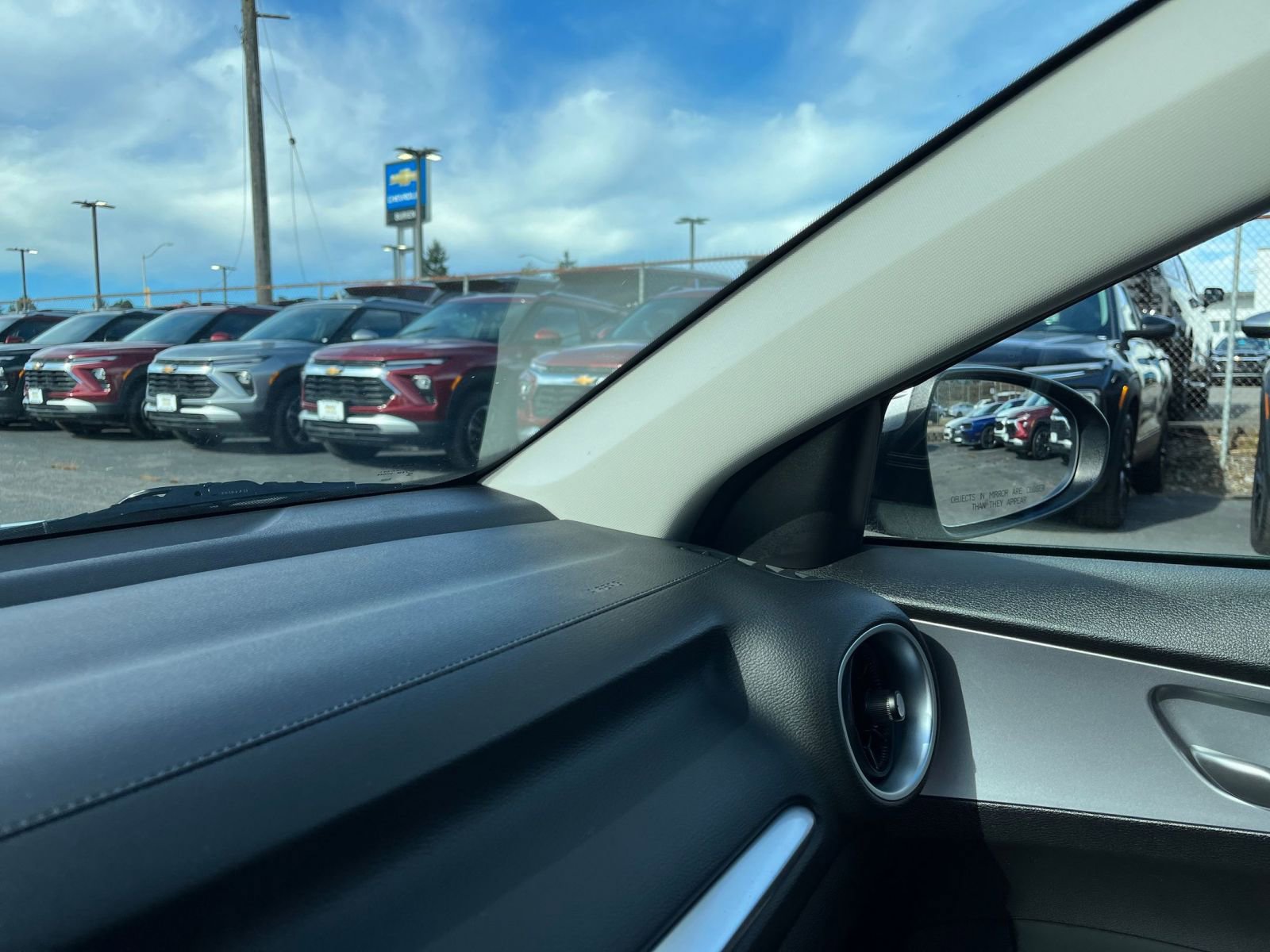 Used 2024 Kia Forte LXS image 35