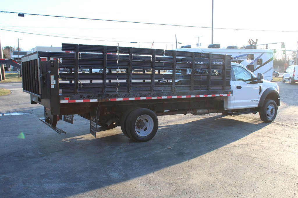 Used 2021 Ford F550 4x4 STAKE BED POWERSTROKE image 7