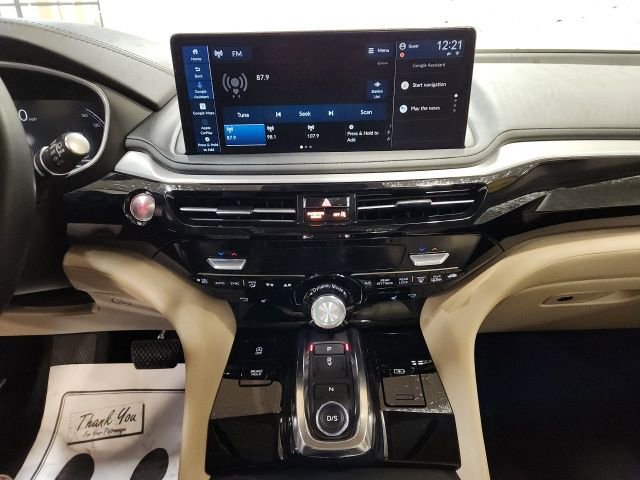 Used 2025 Acura MDX w/ Technology Package image 14