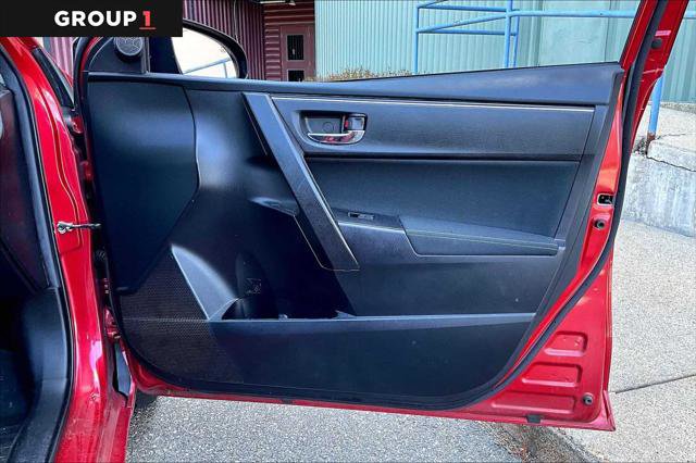 Certified 2019 Toyota Corolla LE FWD image 23