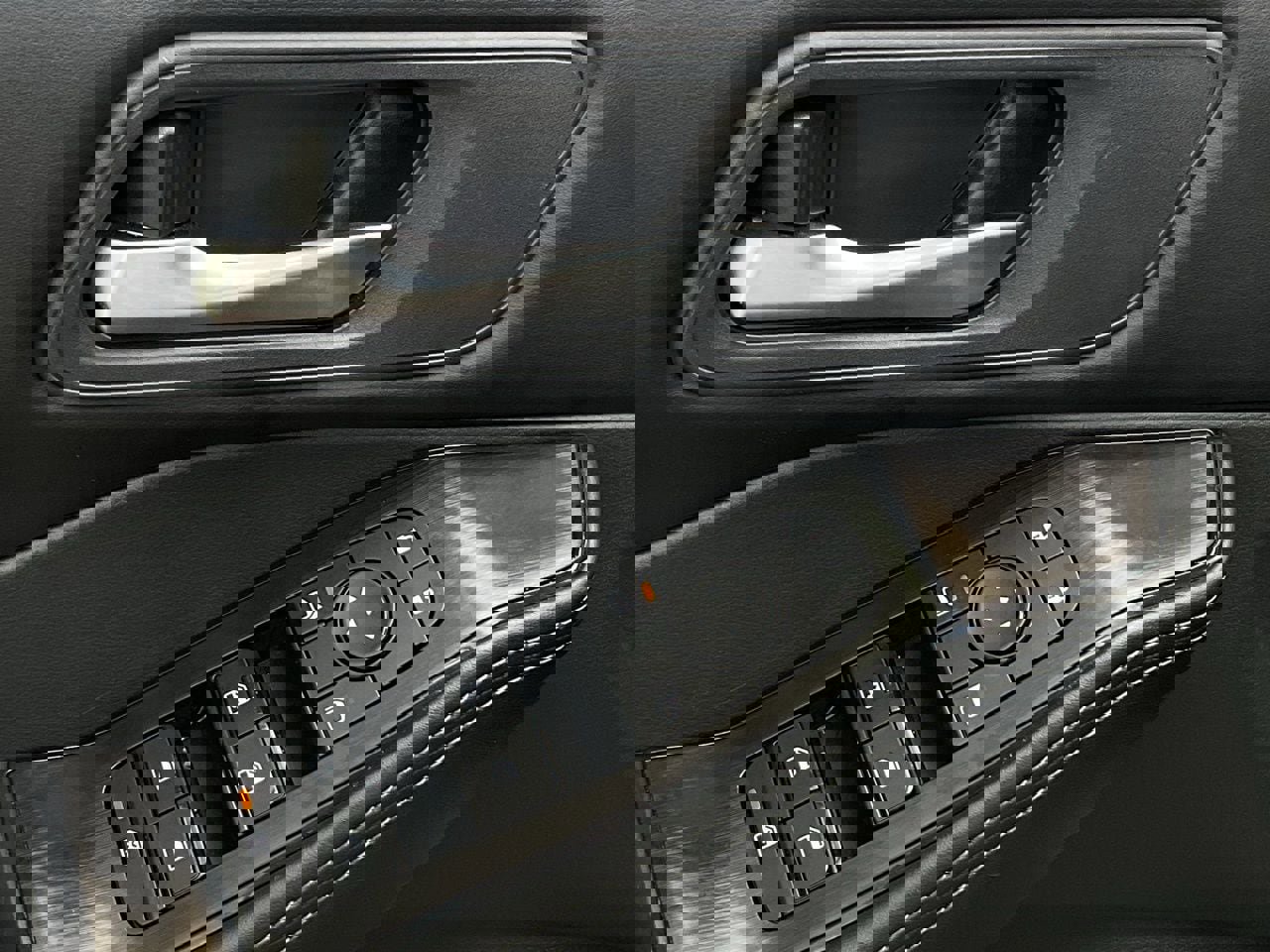 Used 2025 Nissan Rogue SV image 13