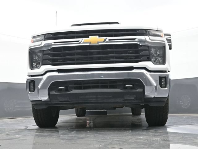 Used 2024 Chevrolet Silverado 2500 LT AWD/4WD image 56