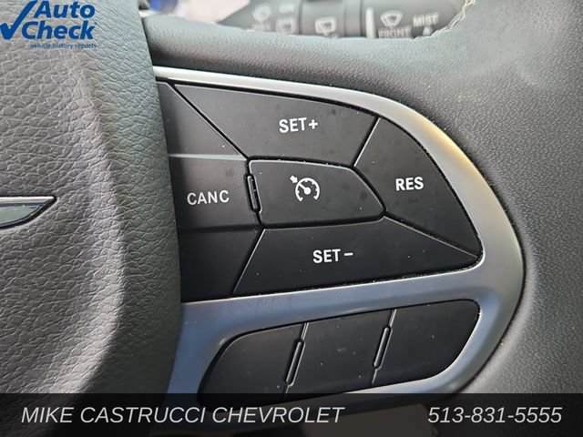 Used 2023 Chrysler Voyager LX FWD image 14
