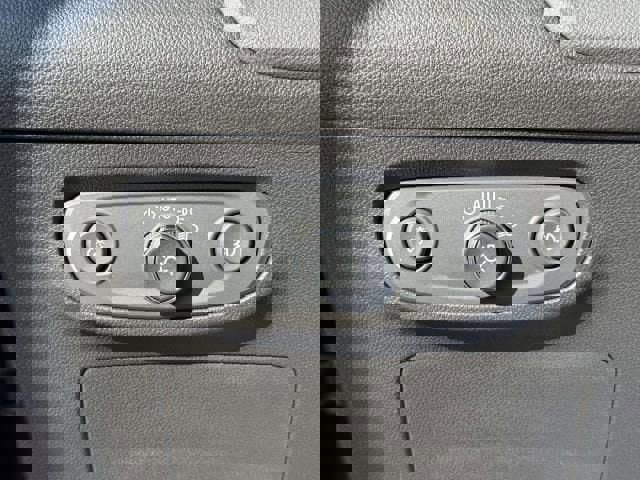 Used 2020 Buick Encore GX Select image 17