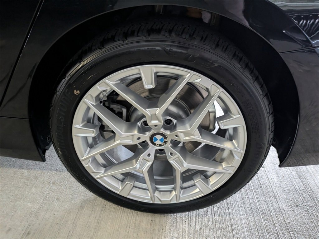 New 2026 BMW 330i Sedan image 6