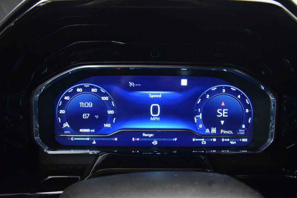 Used 2022 Chevrolet Silverado 1500 LT AWD/4WD image 20