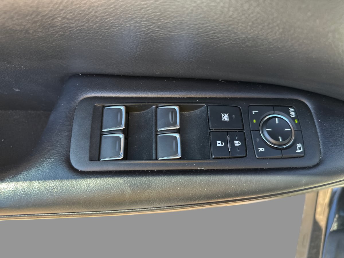 Used 2019 Lexus RX 450h AWD w/ Navigation Package image 37