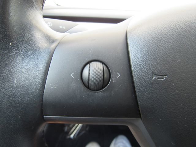 Used 2019 Tesla Model 3 Standard Range Plus image 35