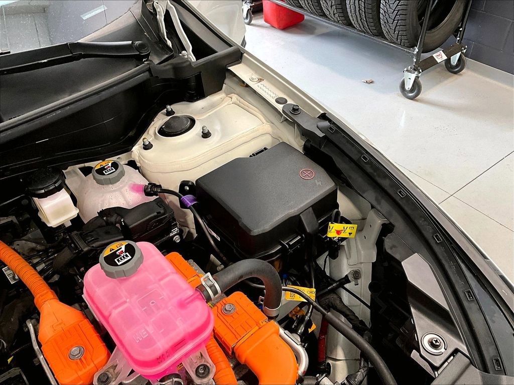 Used 2023 Kia Sportage LX image 28