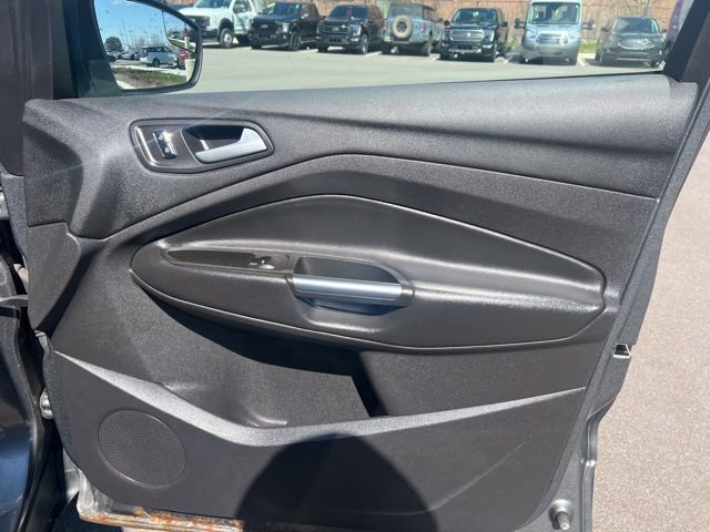 Used 2014 Ford Escape SE w/ Equipment Group 201A image 10