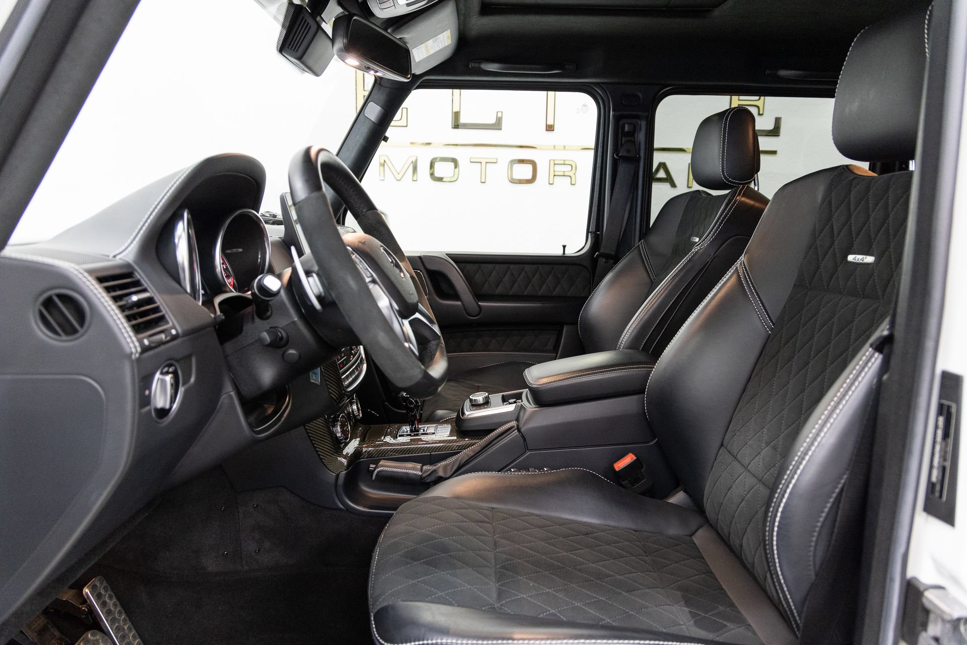 Used 2018 Mercedes-Benz G 550 Squared image 7