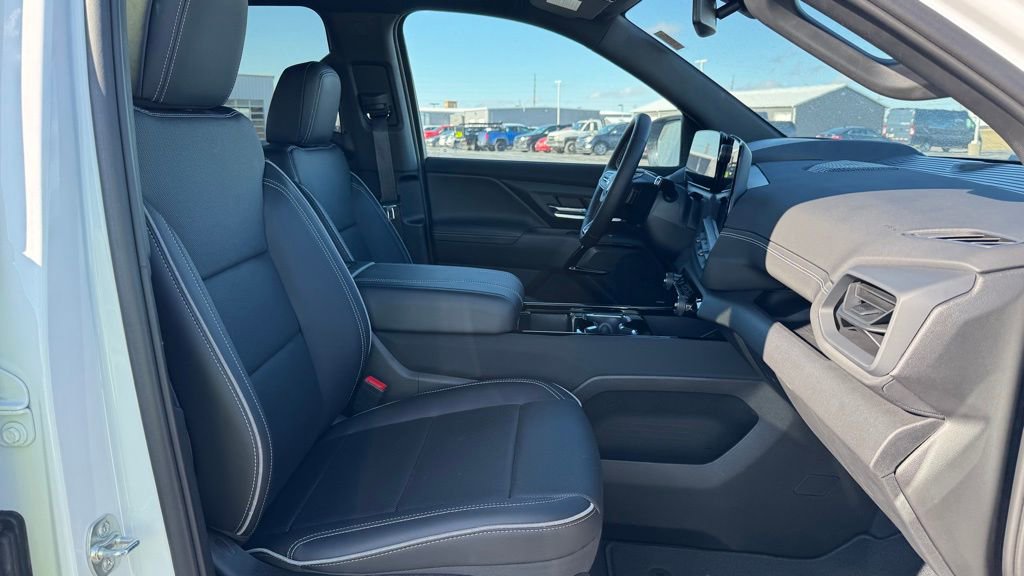 New 2025 Chevrolet Silverado EV LT AWD/4WD image 19