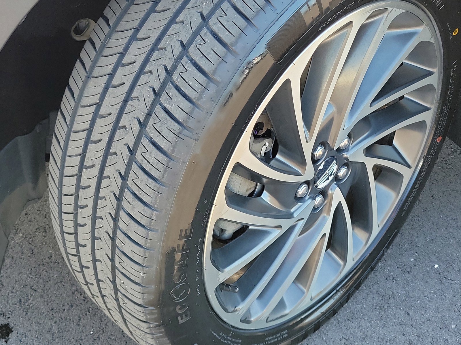 Used 2019 Lincoln Nautilus Reserve FWD image 11