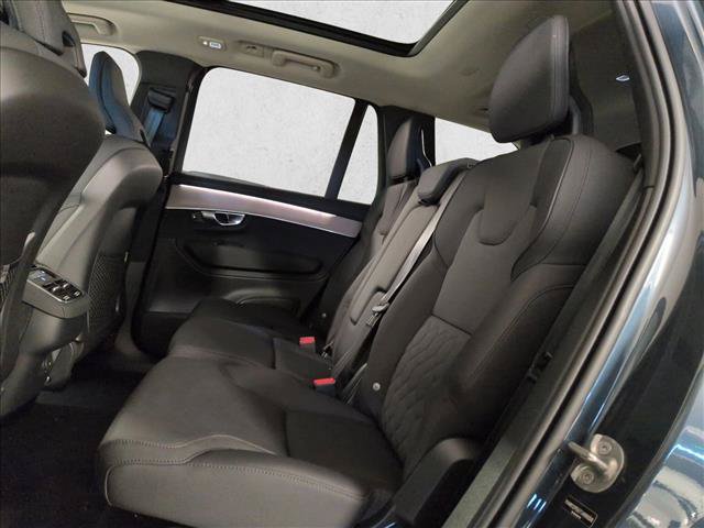 New 2026 Volvo XC90 B5 Plus w/ Protection Package AWD/4WD image 16
