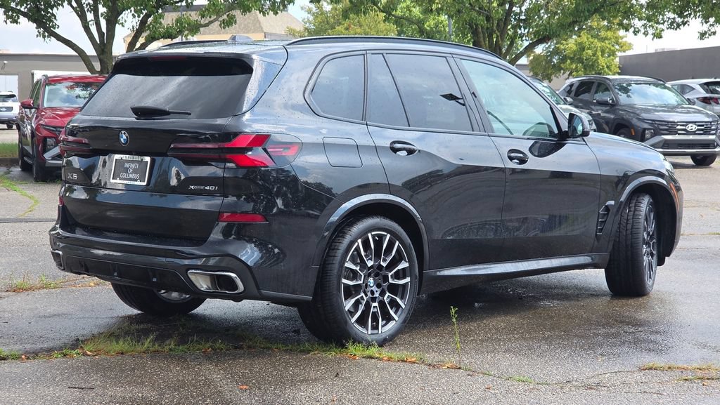 Used 2024 BMW X5 xDrive40i w/ M Sport Package AWD/4WD image 8
