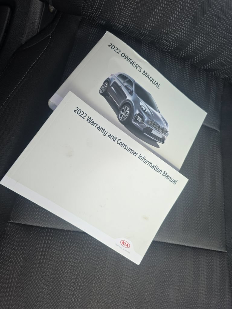 Used 2022 Kia Sportage LX AWD/4WD image 35