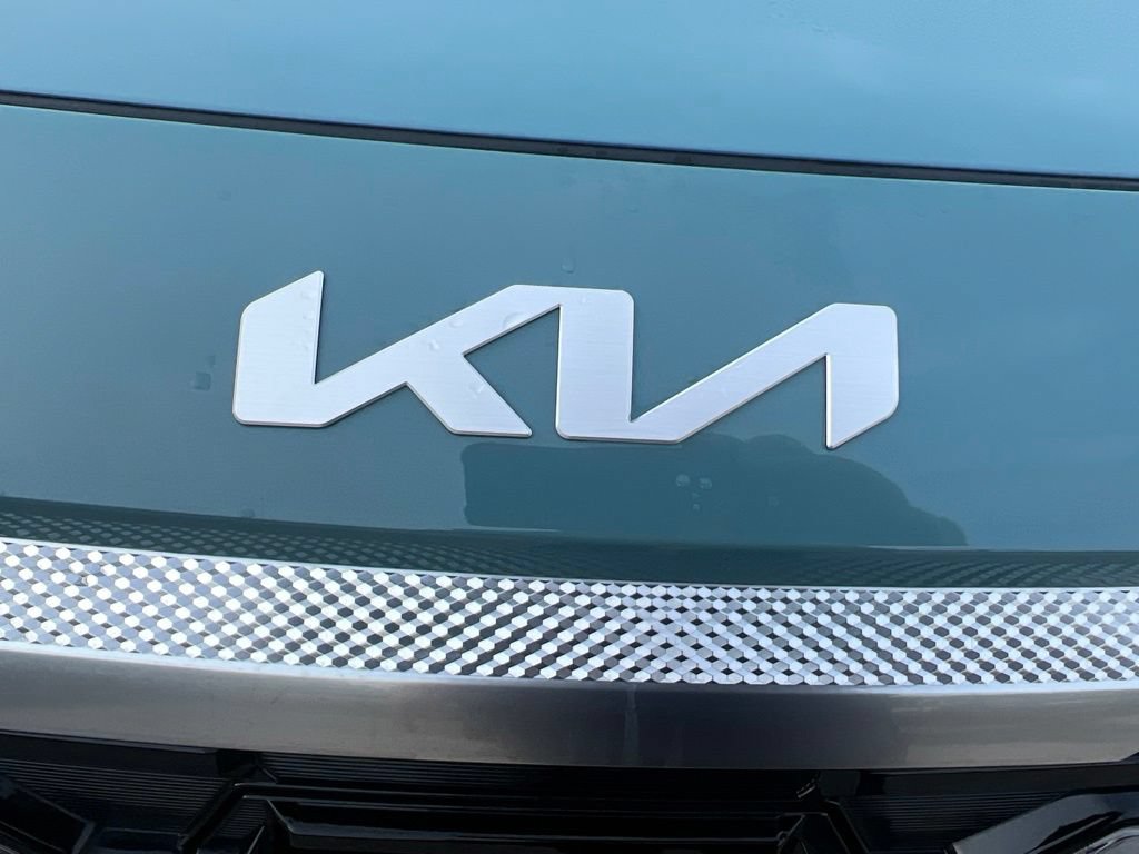 Certified 2024 Kia Seltos SX w/ SX Sunroof Package AWD/4WD image 32