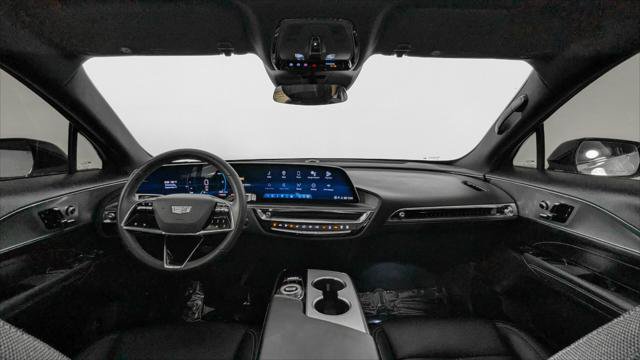 Used 2024 Cadillac Lyriq Tech RWD image 27
