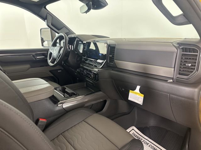New 2025 Chevrolet Silverado 2500 ZR2 w/ Technology Package image 19