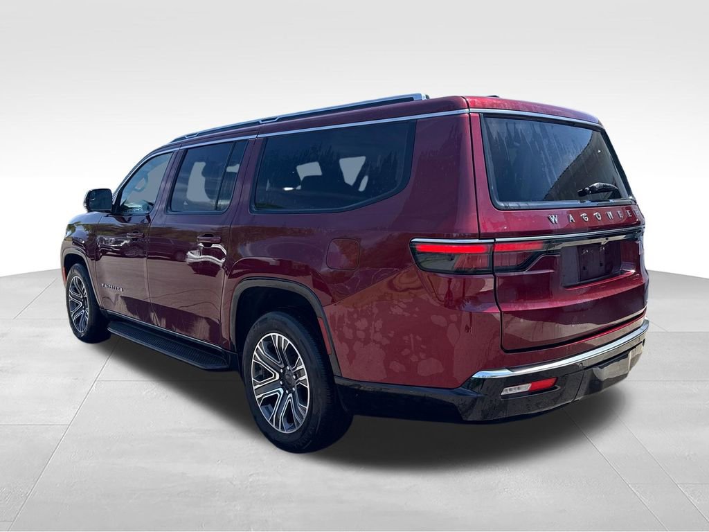 Used 2024 Jeep Wagoneer L Series II w/ Flexible Seating Group AWD/4WD image 13