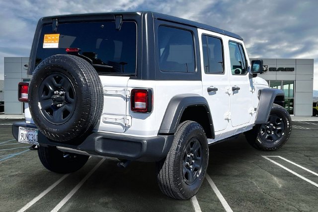Used 2025 Jeep Wrangler Unlimited Sport AWD/4WD image 13