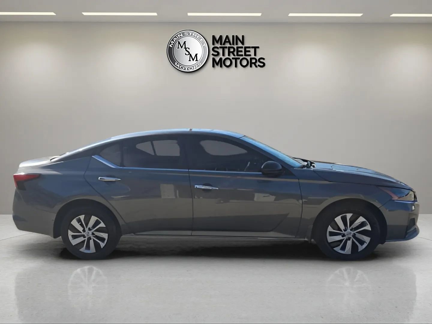 Used 2025 Nissan Altima 2.5 S image 6