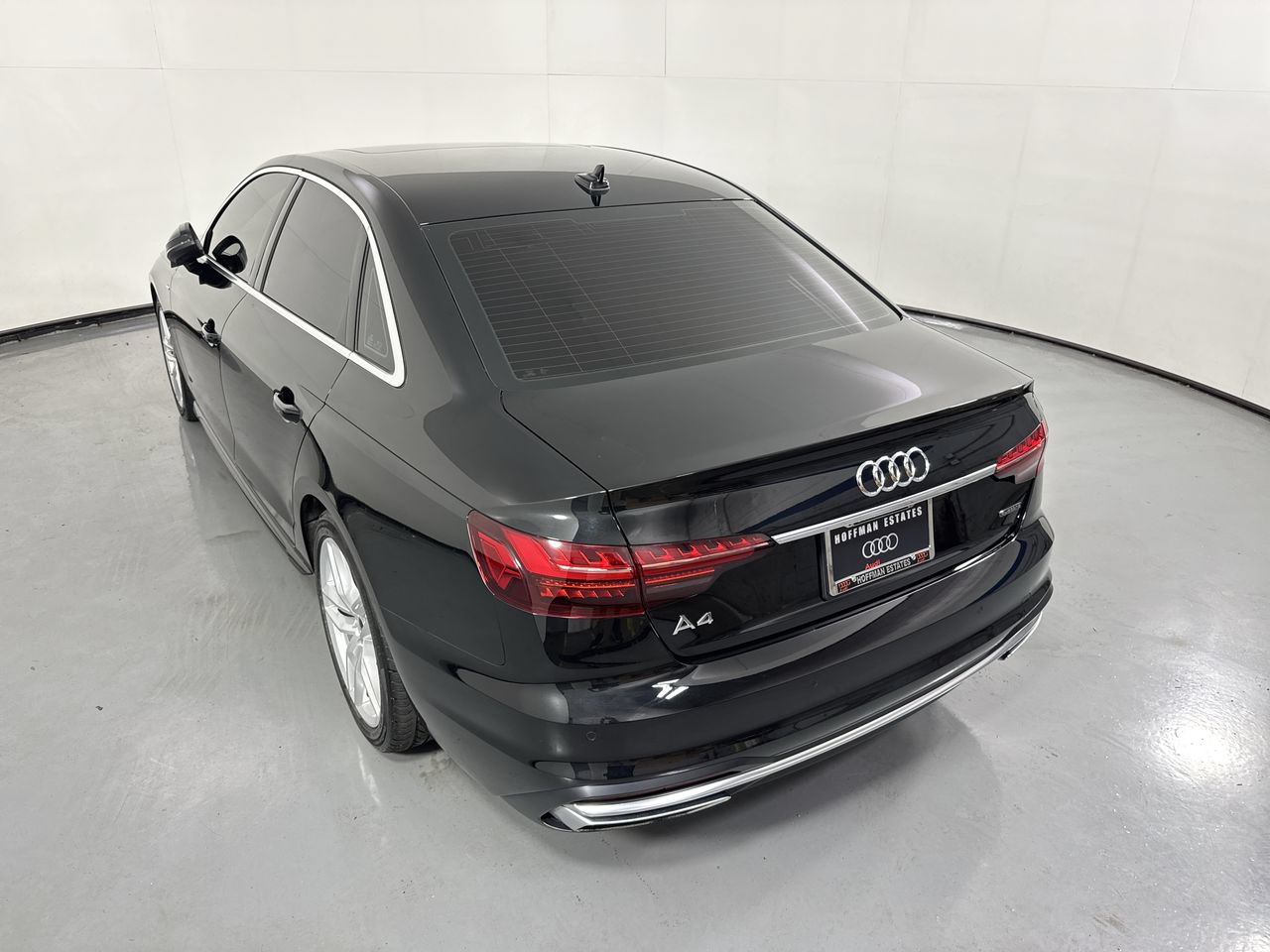 Used 2023 Audi A4 2.0T Premium Plus w/ Premium Plus Package AWD/4WD image 32
