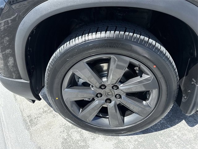 Used 2023 Honda Pilot Sport image 10