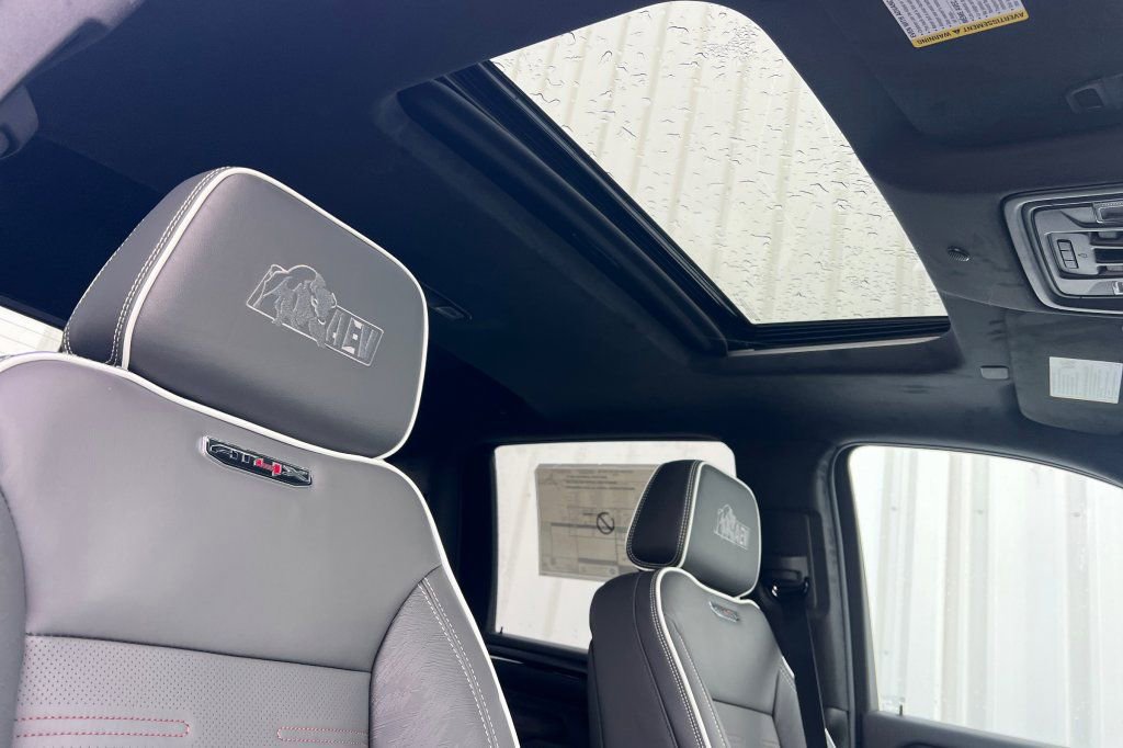 New 2026 GMC Sierra 2500 AT4X w/ AT4X AEV Edition image 13