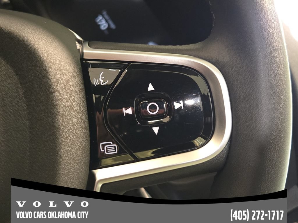 Certified 2026 Volvo XC60 B5 Plus w/ Protection Package Premier AWD/4WD image 28