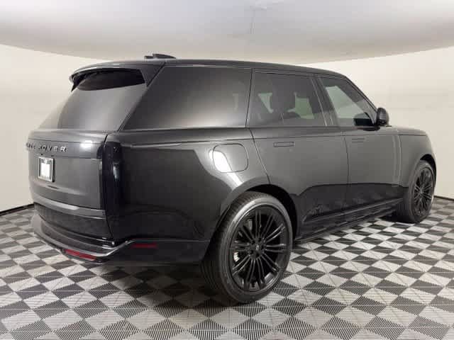 New 2027 Land Rover Range Rover Long Wheelbase SE AWD/4WD image 7