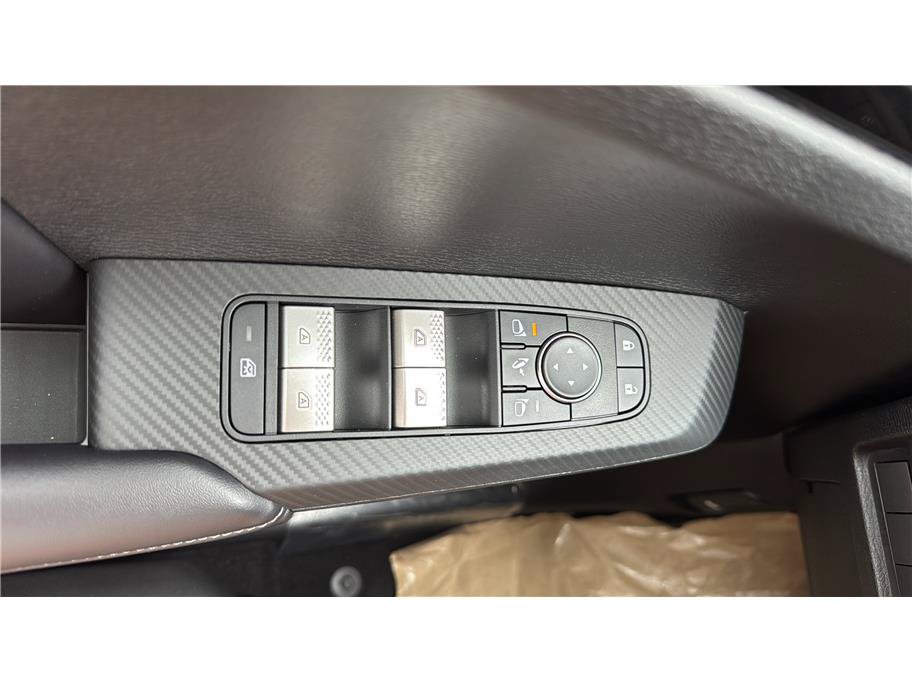 New 2026 Mitsubishi Outlander SE AWD/4WD image 31