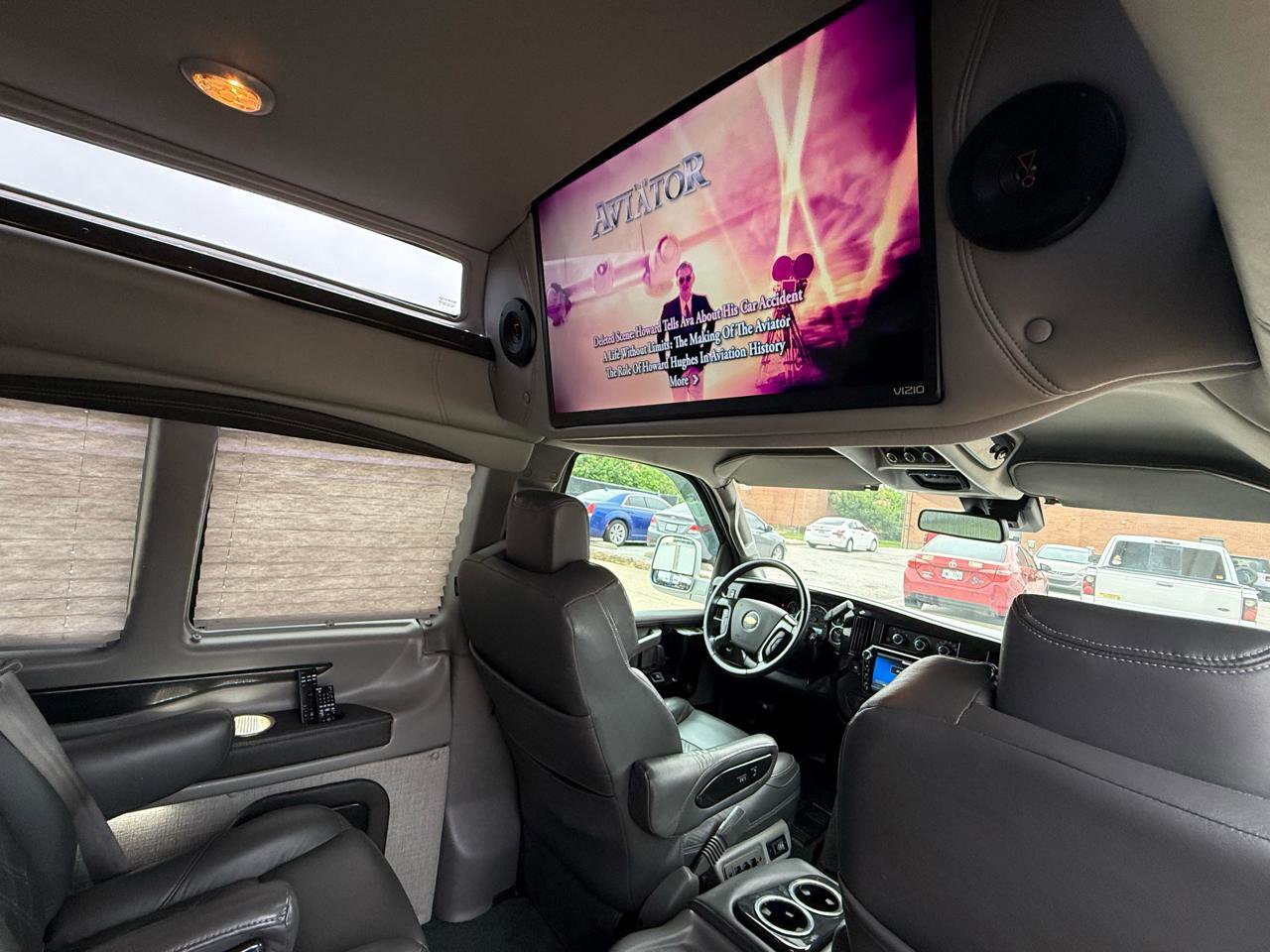 Used 2022 Chevrolet Express 2500 Extended w/ Enhanced Convenience Package image 32