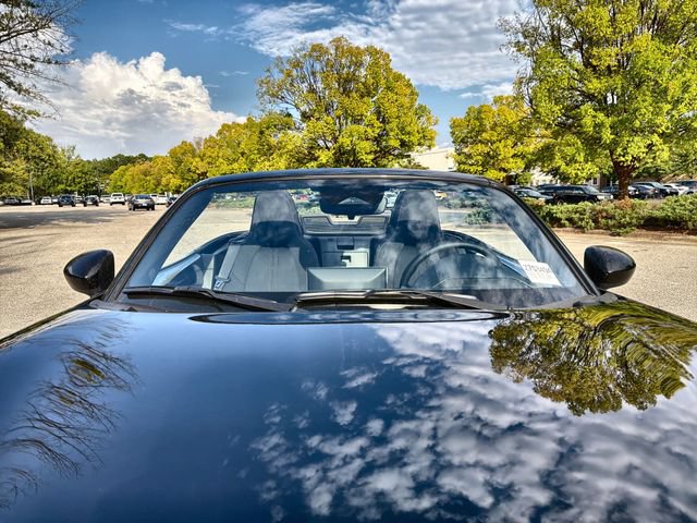 New 2026 MAZDA MX-5 Miata Club w/ Interior Package RWD image 24