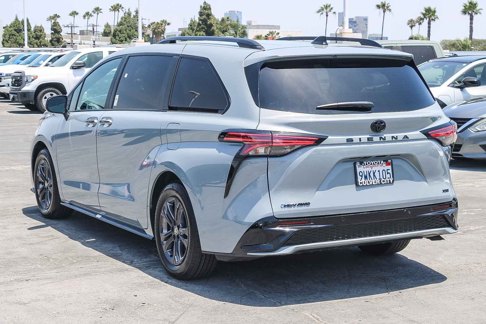 Certified 2026 Toyota Sienna XSE AWD/4WD image 7