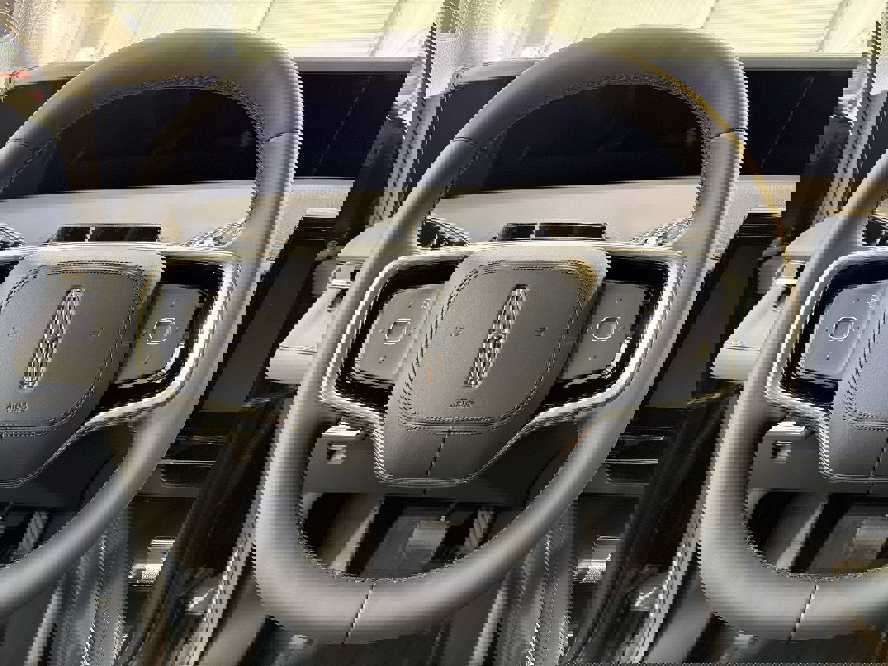 New 2026 Lincoln Nautilus Premier image 13