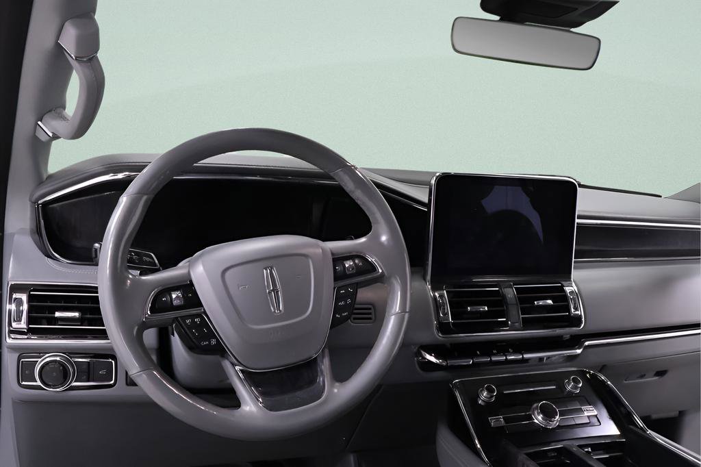 Used 2019 Lincoln Navigator Reserve AWD/4WD image 8