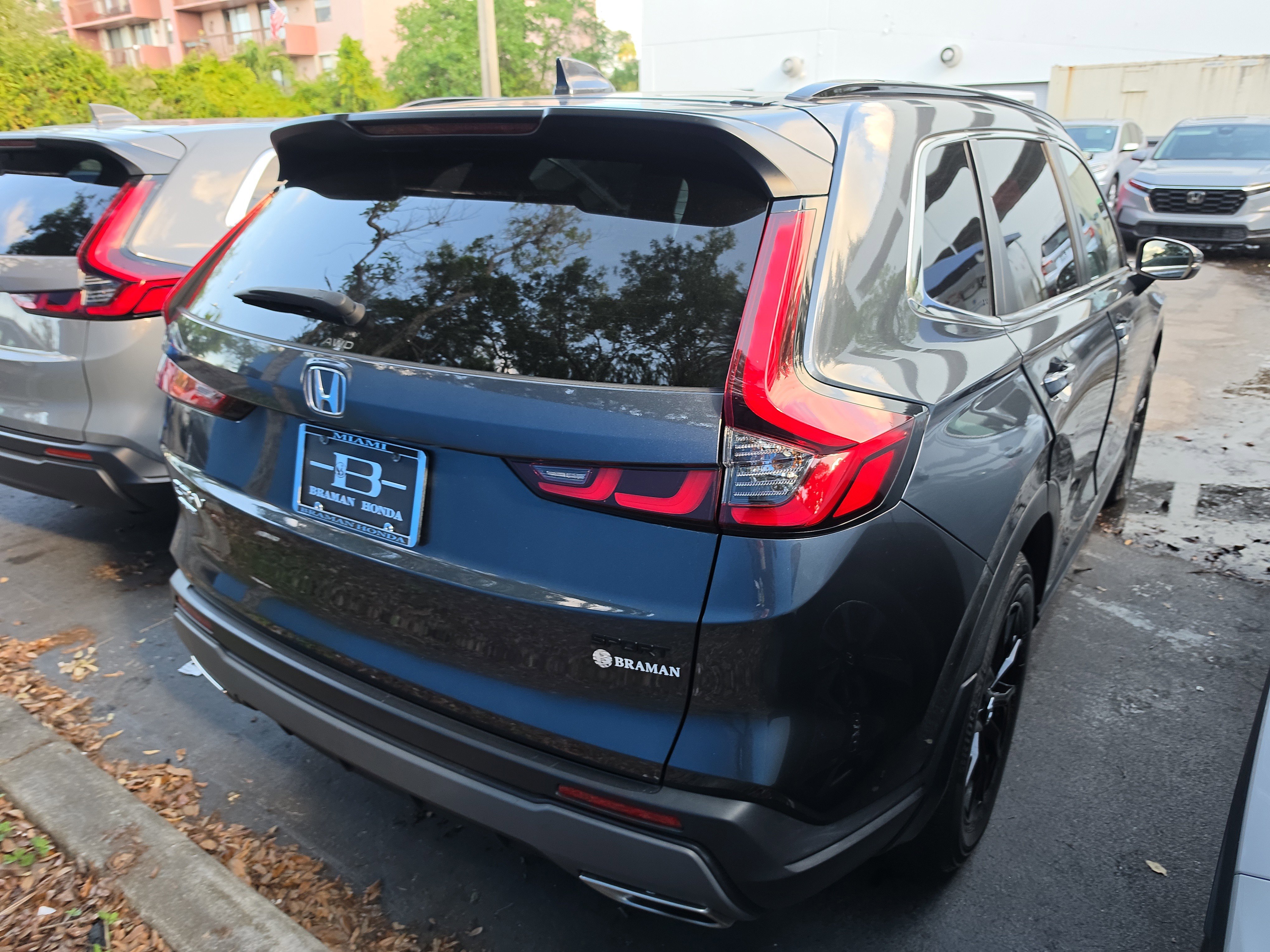 Used 2023 Honda CR-V Sport image 7